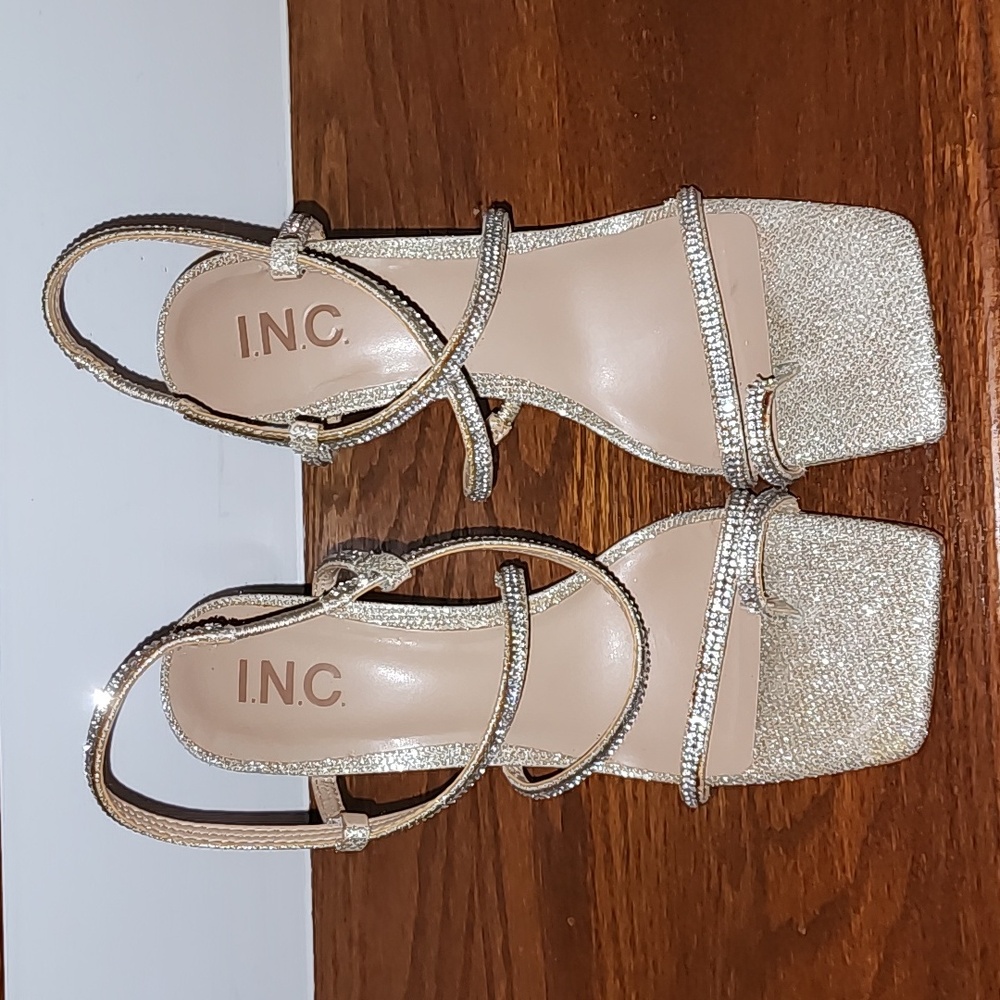 INC INTERNATIONAL CONCEPTS OPEN TOE HEEL SANDALS SIZE 7